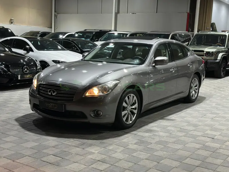  Infiniti Q 